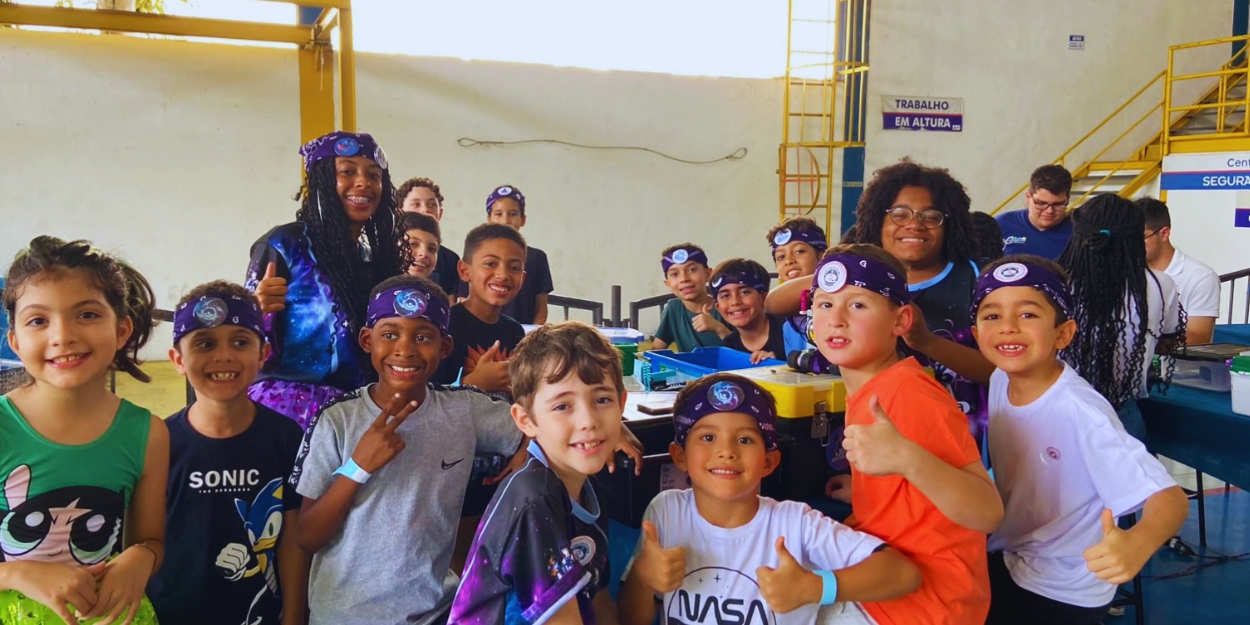 Equipes Ajuda Robótica em Torneios de Robótica - 3