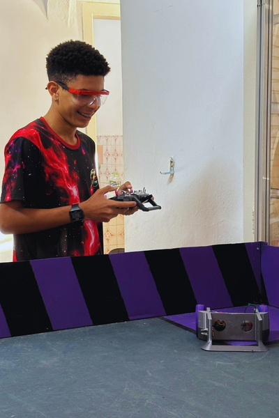 Adolescentes programando